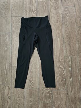 Black High-Waist Yoga Leggings